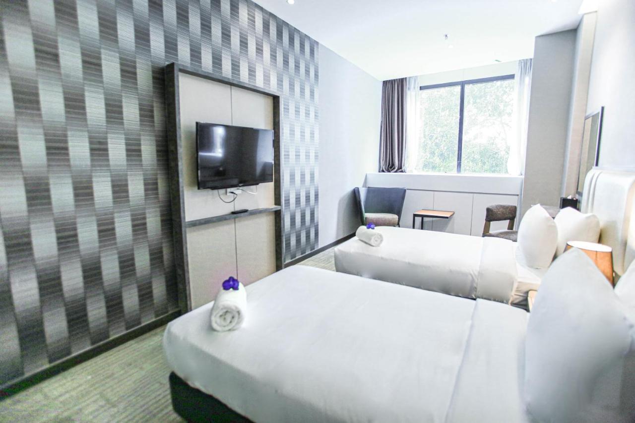 Fives Hotel Dnp Τζόχορ Μπάχρου Εξωτερικό φωτογραφία